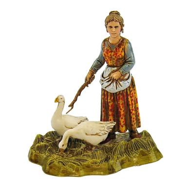 Statua cm.10 Donna con Due Oche | Moranduzzo