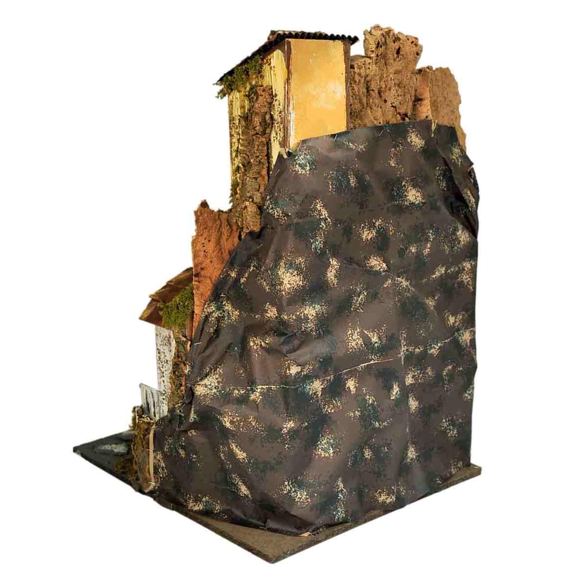 Paesaggio con Luci Capanna Case Scalinata cm.45x52xH69 | Rossi Rosa