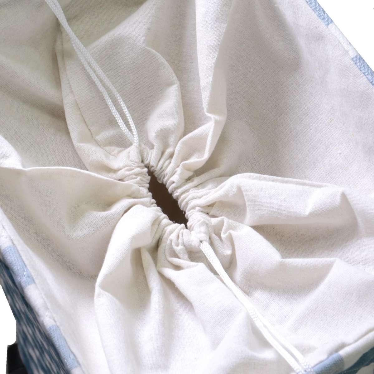 Cestone Azzurro Rettangolare con Rotelle cm.40x30h70 | Vacchetti