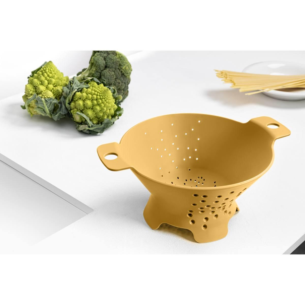 Scolapasta Cosmo Giallo con Manici cm.25 | Veca S.p.A.