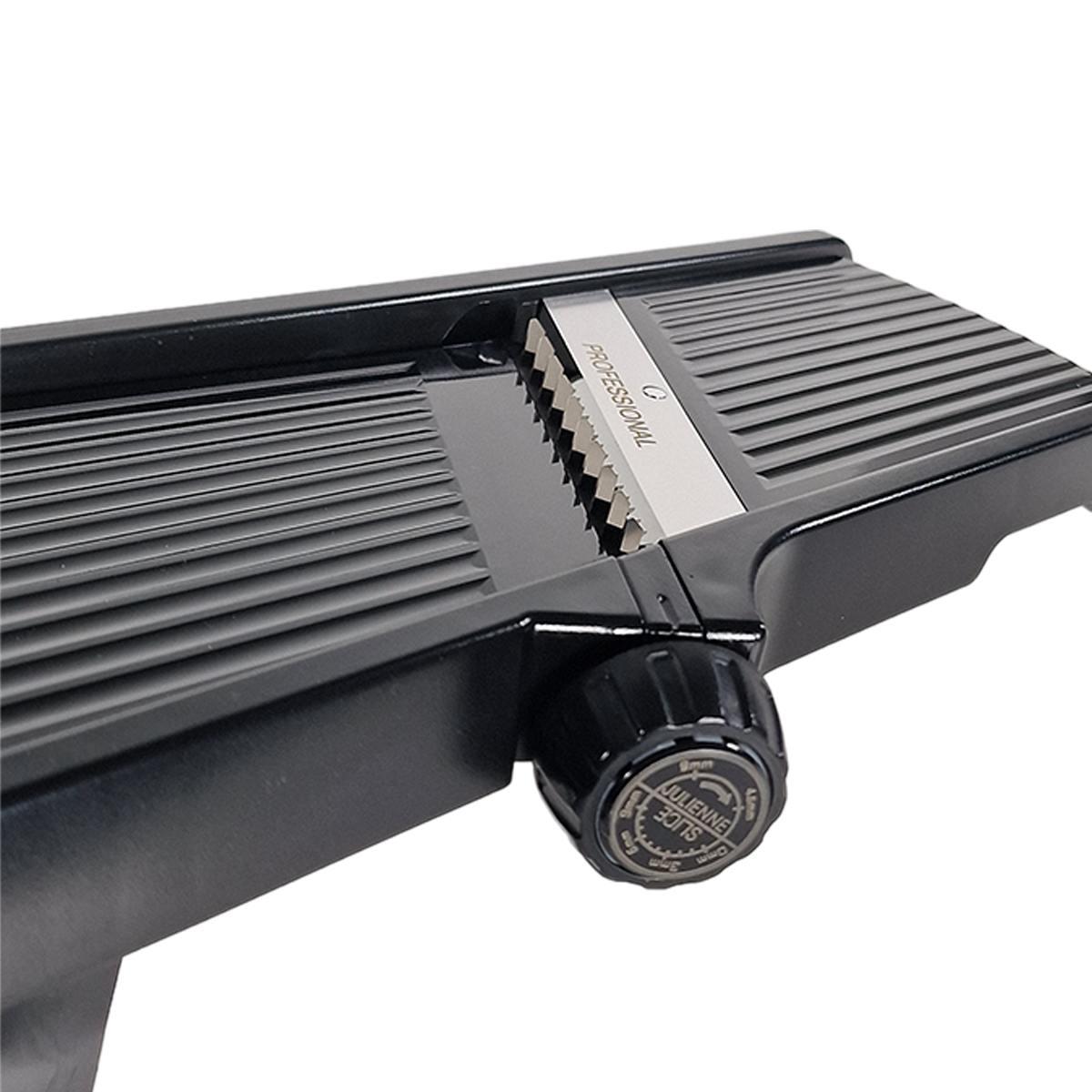 Affetta Verdura con Proteggi Dita Colori Assortiti | M2 Store