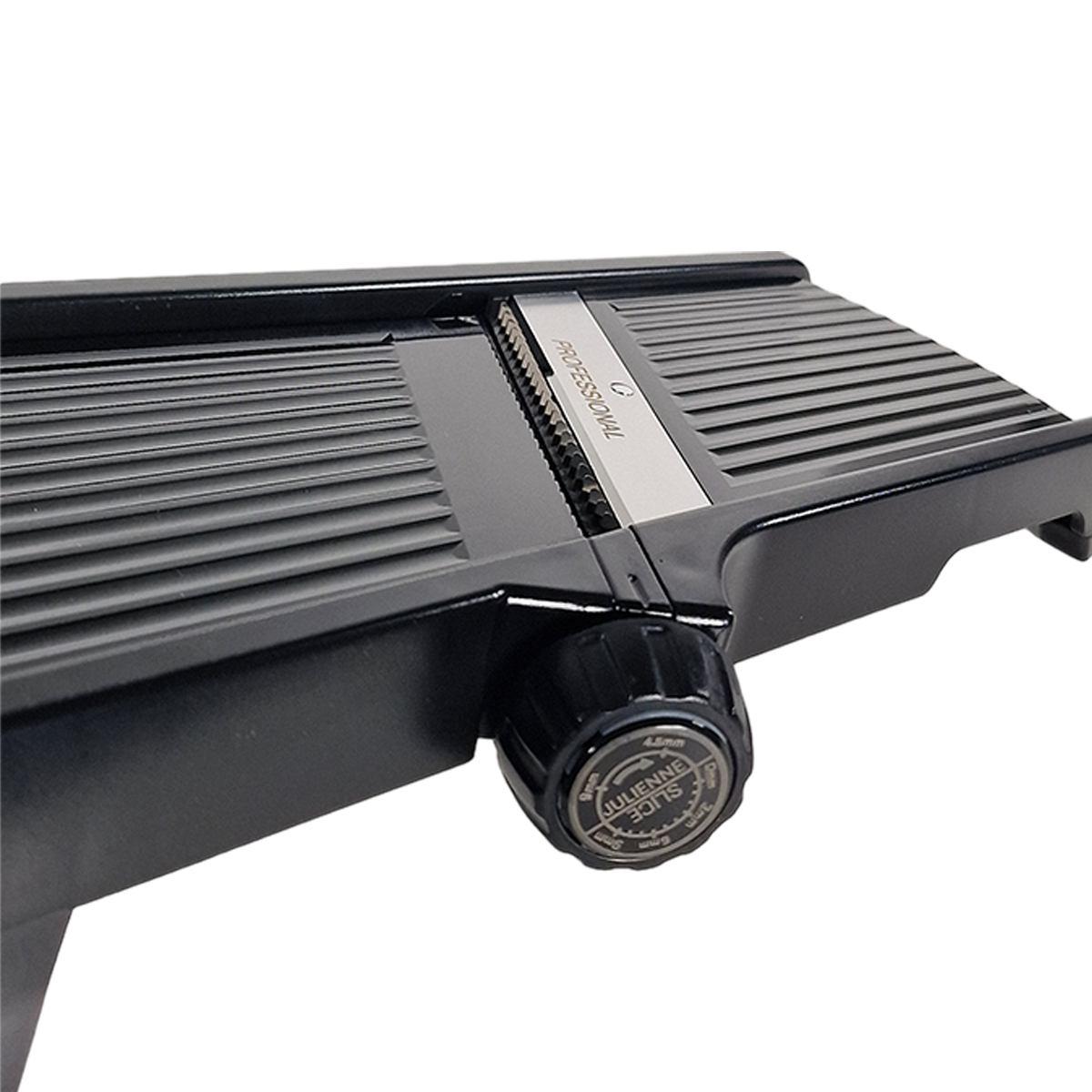 Affetta Verdura con Proteggi Dita Colori Assortiti | M2 Store