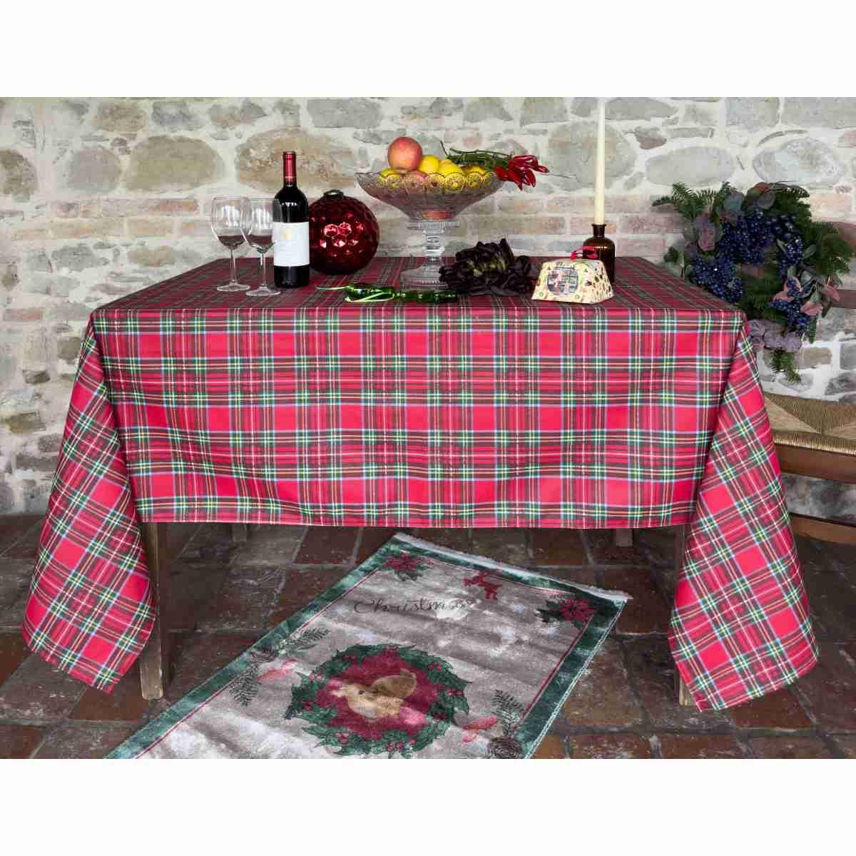 Tovaglia Natalizia cm.135x360 Resinata Fantasia Tartan Disponibile 3 Colori -162 Verde |Atelier17