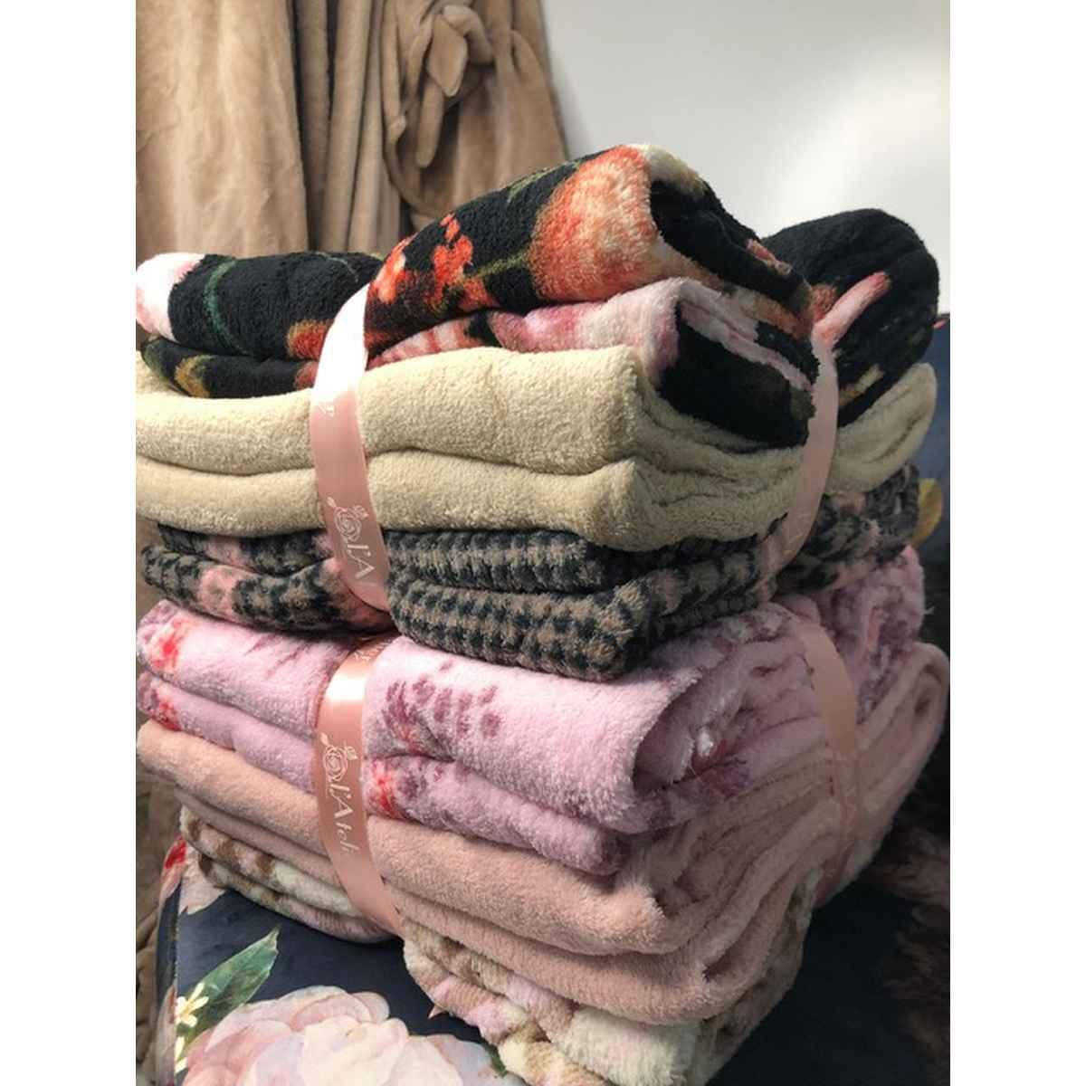 Coperta Plaid Friends Rosa cm.130x160 pz.3 | Atelier17